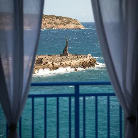 Sea View *
